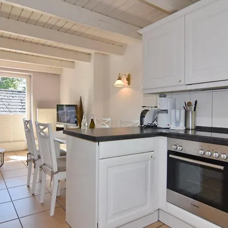 Alma &amp Eva, Whg 5 Apartment *