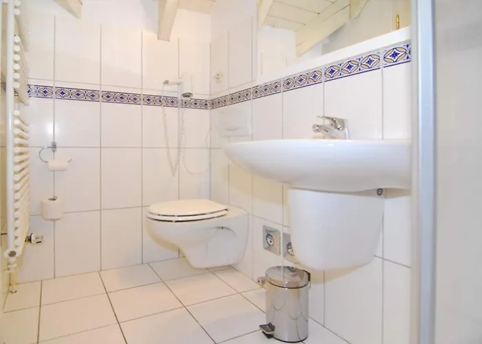 Alma &amp Eva, Whg 5 Apartment